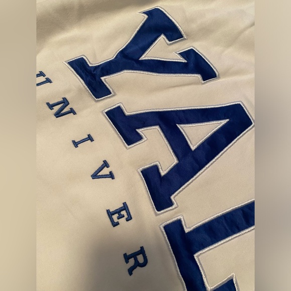 H&M “Yale University” Sweatshirt New With Tags Size Extra Large - Picture 6 of 6